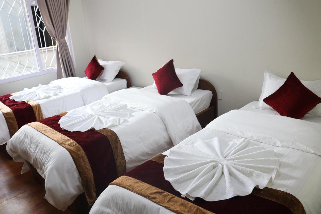 ออม ทารา เกสท์เฮาส์ Hotel กาฐมาณฑุ ภายนอก รูปภาพ