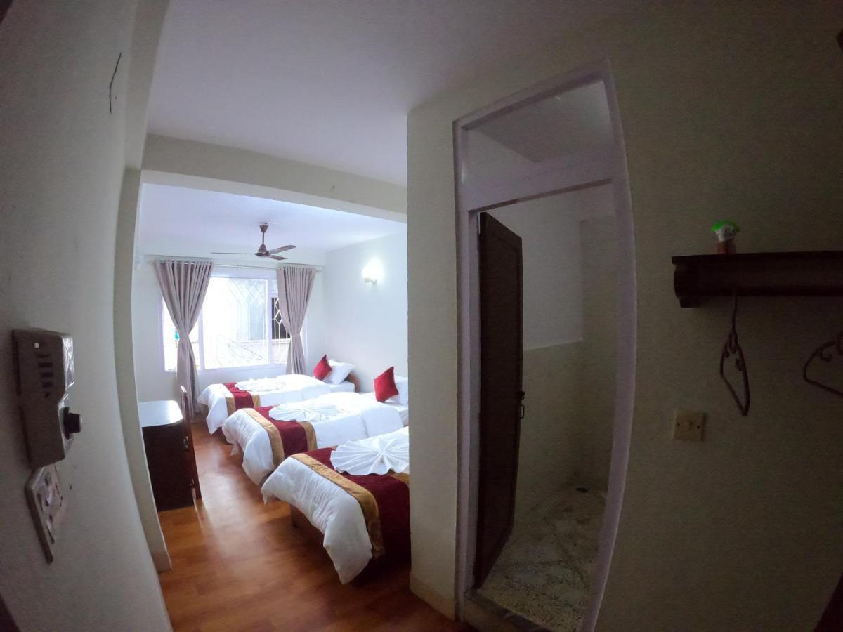 ออม ทารา เกสท์เฮาส์ Hotel กาฐมาณฑุ ภายนอก รูปภาพ