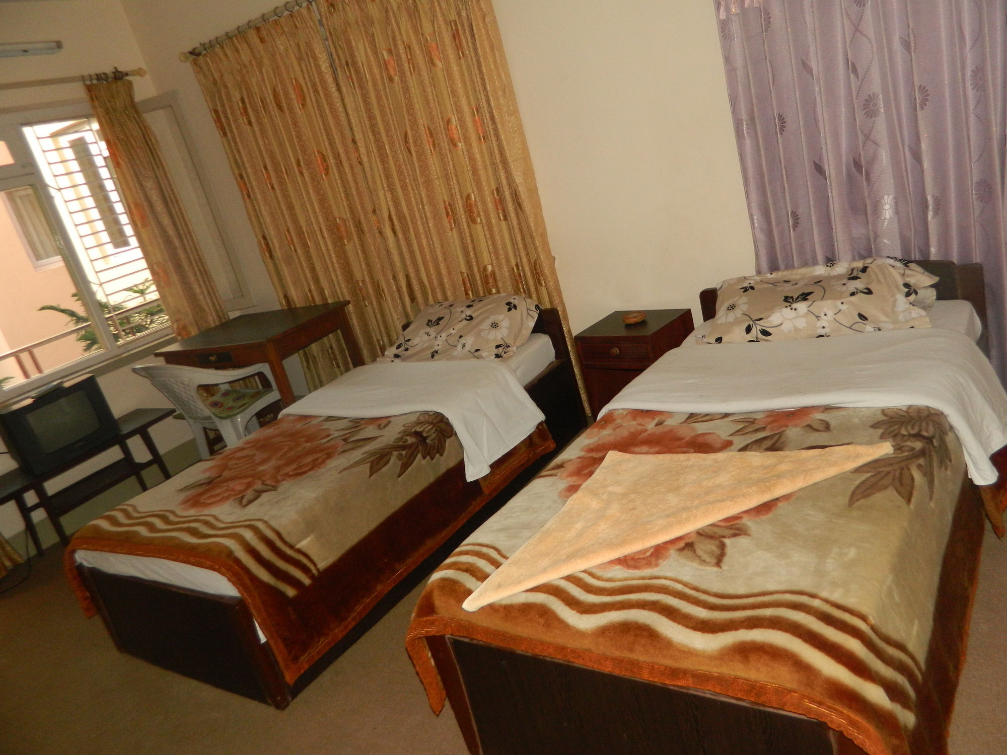ออม ทารา เกสท์เฮาส์ Hotel กาฐมาณฑุ ภายนอก รูปภาพ