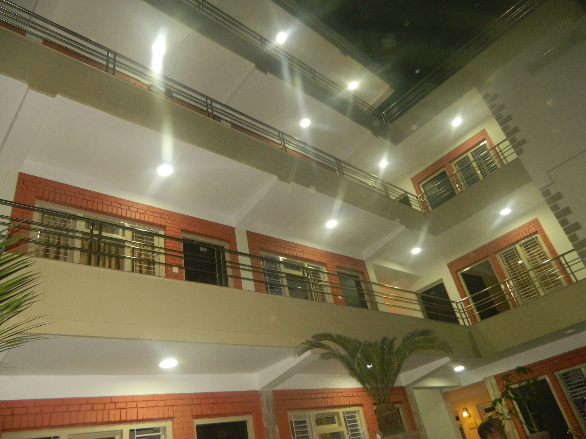 ออม ทารา เกสท์เฮาส์ Hotel กาฐมาณฑุ ภายนอก รูปภาพ